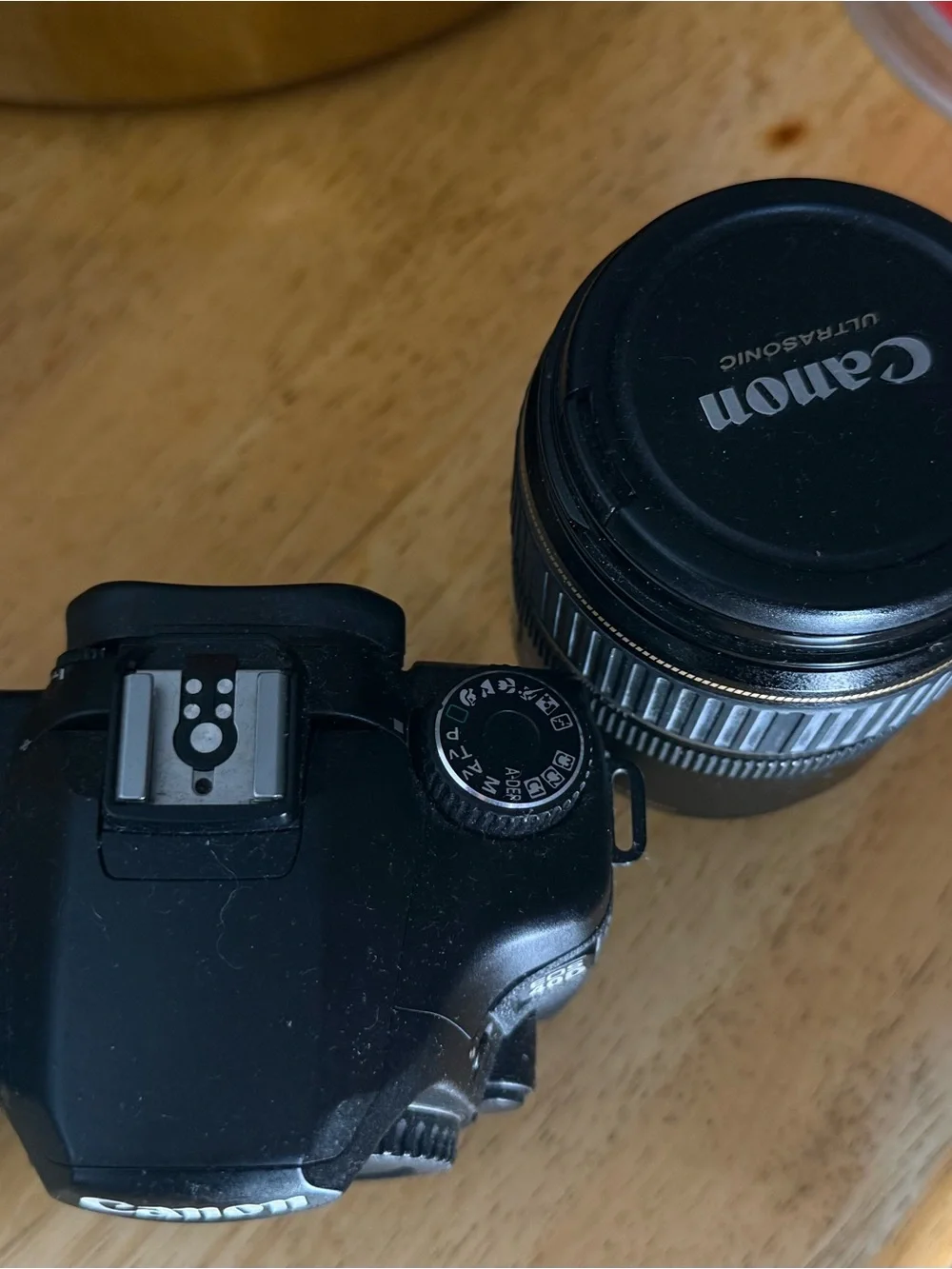 Canon EOS 40D DSLR Camera Body with Black Lens